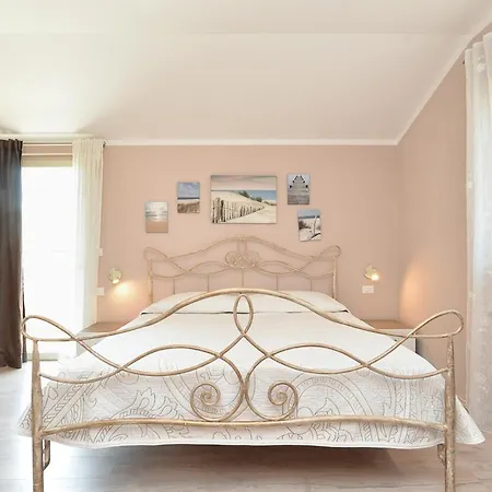 Vila Sleeps 8 With Pool And Air Con *